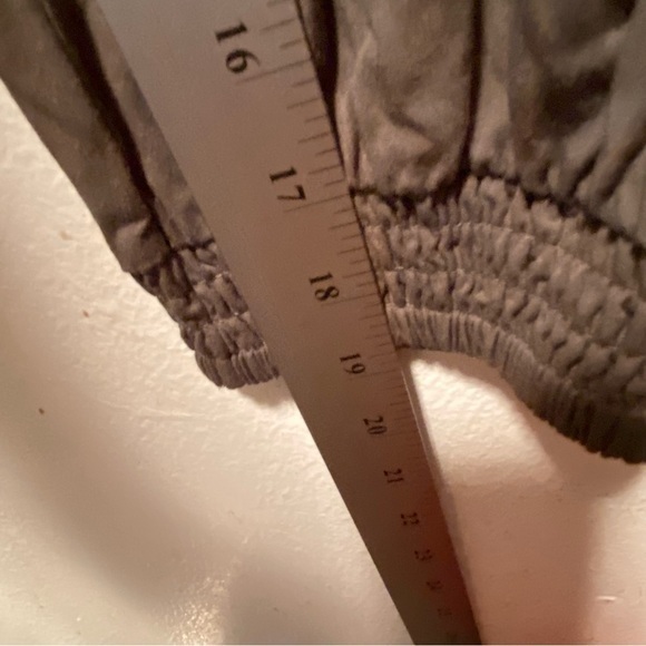 Torrid Pants Size 0 Women’s Baggy Pockets Stretch Draw String Pull On - Picture 7 of 10